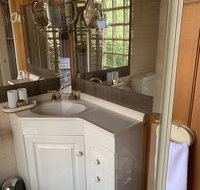 Holly Cottage - Hervey Bay Accommodation
