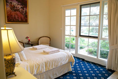 Holly Lane Mews - Hervey Bay Accommodation 2