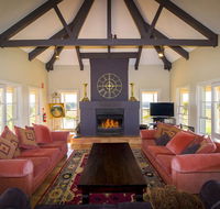 Holman Estate - Hervey Bay Accommodation