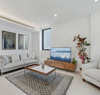 HomeHotel Boutique and Luxurious Apt Super clean - Hervey Bay Accommodation