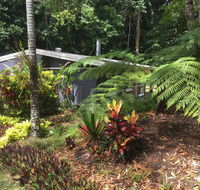 Honeybee House - Tourism Hervey Bay