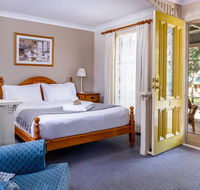 Honeysuckle Cottages - Tourism Hervey Bay