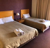 Horse  Jockey Hotel Motel - Hervey Bay Accommodation