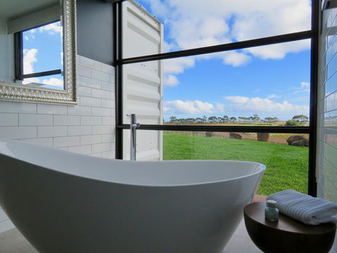 Hotel California Road At Inkwell Wines - Tourism Hervey Bay 1