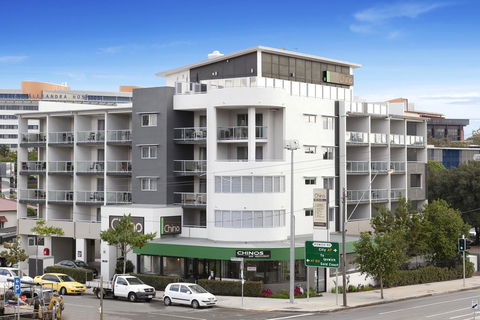 Hotel Chino - Hervey Bay Accommodation 2