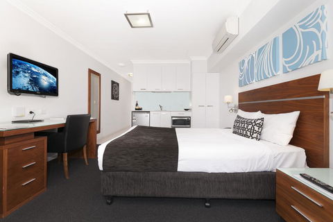 Hotel Chino - Hervey Bay Accommodation 1