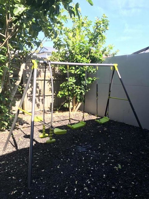 Island Blue Holiday House - Hervey Bay Accommodation 3