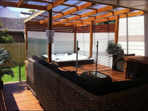 Island Living - Hervey Bay Accommodation 0