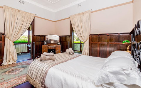 Ithaca - Hervey Bay Accommodation 3