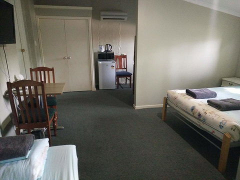 Ithaca 1896 Manor - Hervey Bay Accommodation 1