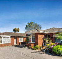 Ivy Units Glen Waverley - Hervey Bay Accommodation