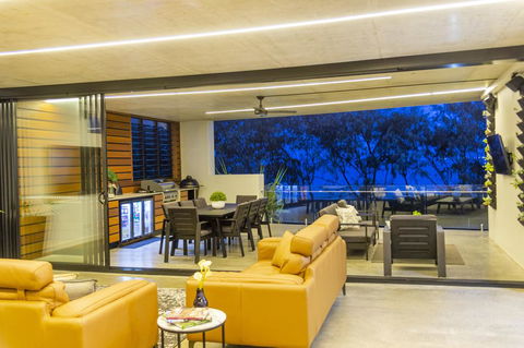 IVY Villas - Tourism Hervey Bay 1
