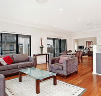 Jacarandas Parkview - Hervey Bay Accommodation