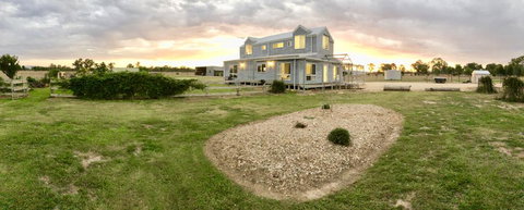 Jackaleah Farm Stay - Hervey Bay Accommodation 0