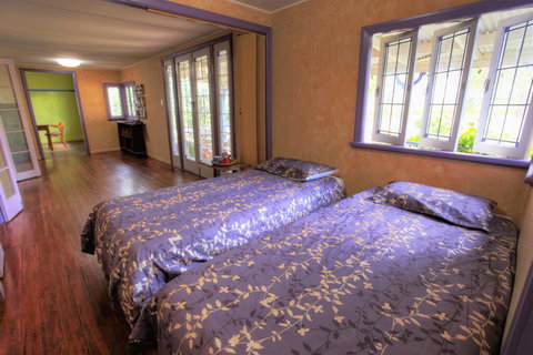 James Farmhouse - Hervey Bay Accommodation 1