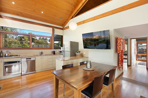 Japanese Tea House - Hervey Bay Accommodation 3