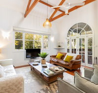 Jetty House - Hervey Bay Accommodation