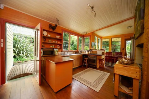 JILLS RETREAT LEURA/KATOOMBA - Tourism Hervey Bay 2