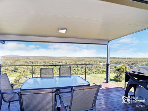 Jinalong 17 Pacific Street Family Home Great Views. - Hervey Bay Accommodation 0