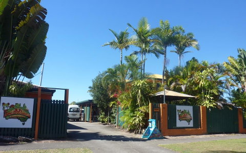 JJs Backpackers Hostel - Tourism Hervey Bay 0
