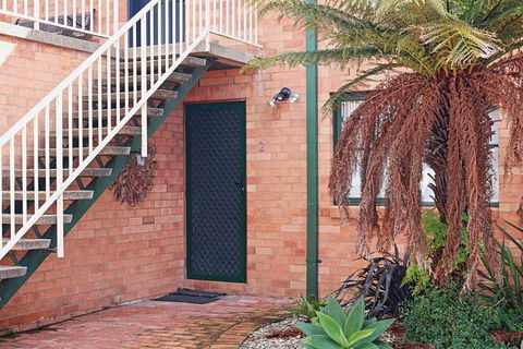 Jodi's Beach Retreat Eden - Tourism Hervey Bay 3