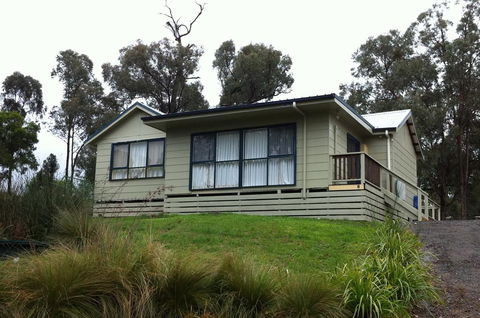 Kaishua House - JK Family Lake House - Tourism Hervey Bay 0