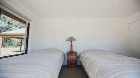 Kangaroo Retreat - Tourism Hervey Bay 3