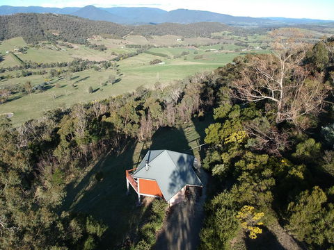 Kangaroo Ridge Retreat - Hervey Bay Accommodation 1