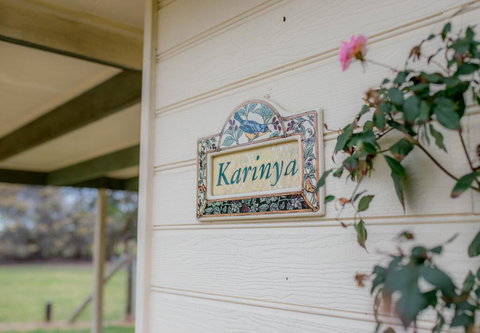 Karinya Cottage - Pet Friendly Country Retreat - Hervey Bay Accommodation 3