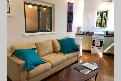 Karma Cottage - Tourism Hervey Bay 3