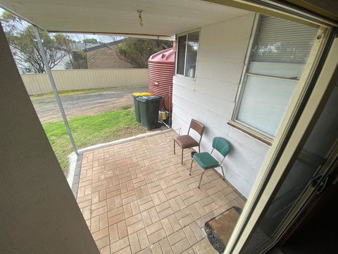 Karoonda Accommodation - Hervey Bay Accommodation 2