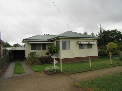 Kaylee Cottage Mudgee - Hervey Bay Accommodation 1