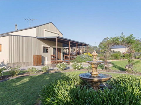 Kelman Cottage - Tucked Away With Pool + Native Wildlife - Tourism Hervey Bay 1