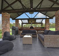 Kelman Cottage - tucked away with pool  native wildlife - Hervey Bay Accommodation