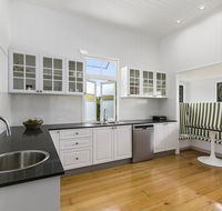 Kenilworth Boutique Accommodation - Hervey Bay Accommodation