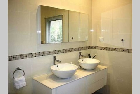 Kenmaur Cottage - Tourism Hervey Bay 2