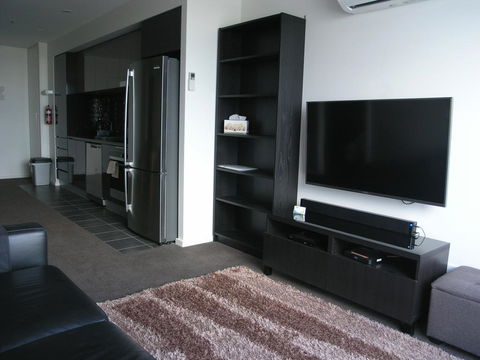 Kesh At Infinity Towers - Tourism Hervey Bay 1