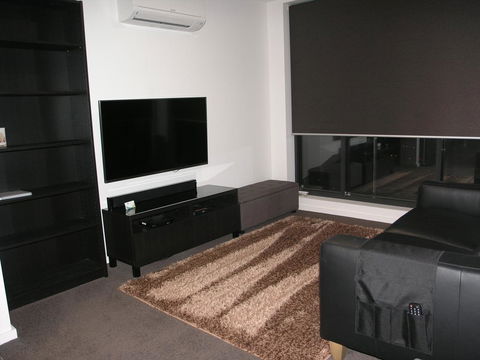 Kesh At Infinity Towers - Tourism Hervey Bay 2