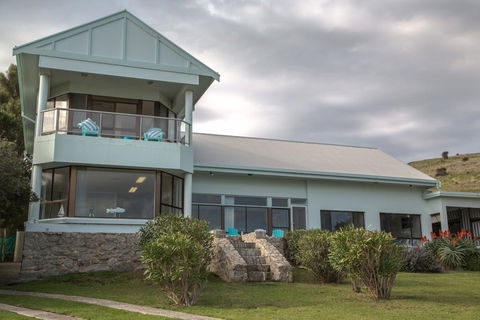 King Of North Bay - 103 Gold Coast Drive - Tourism Hervey Bay 3
