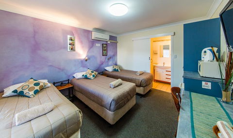 Kingaroy Country Motel - Hervey Bay Accommodation 0