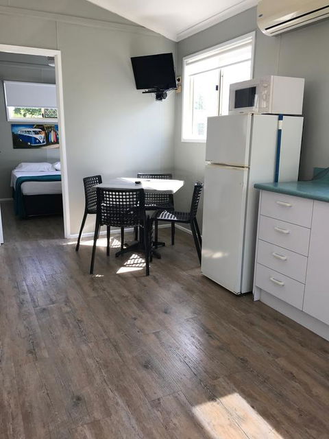 Kingfisher Caravan Park - Hervey Bay Accommodation 1