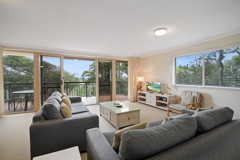 Kingsview - 1/54 Kingfisher Drive - Hervey Bay Accommodation 2