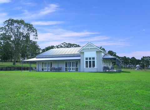 Kinsale Cottage - Tourism Hervey Bay 0