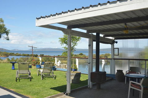 Kinsellas Water Views - Tourism Hervey Bay 0