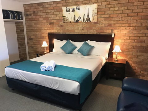 Kipparing Village Motel - Hervey Bay Accommodation 0