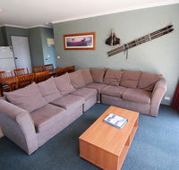 Kirwan Apartment 18 - Large Jindabyne Apartment