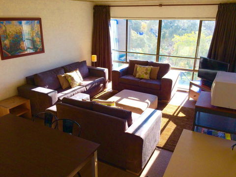 Kirwan Apartments 48 - Tourism Hervey Bay 2
