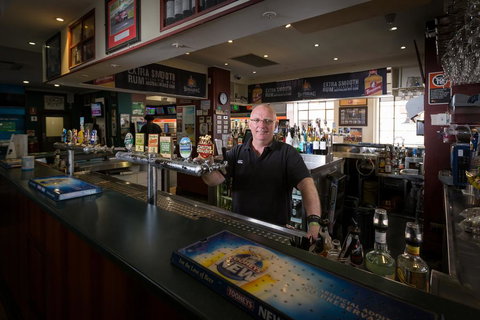 Knickerbocker Hotel - Tourism Hervey Bay 2