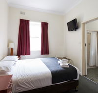 Knickerbocker Hotel - Tourism Hervey Bay