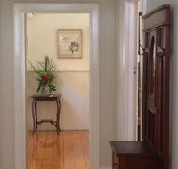 Kookaburra Cottage - Hervey Bay Accommodation